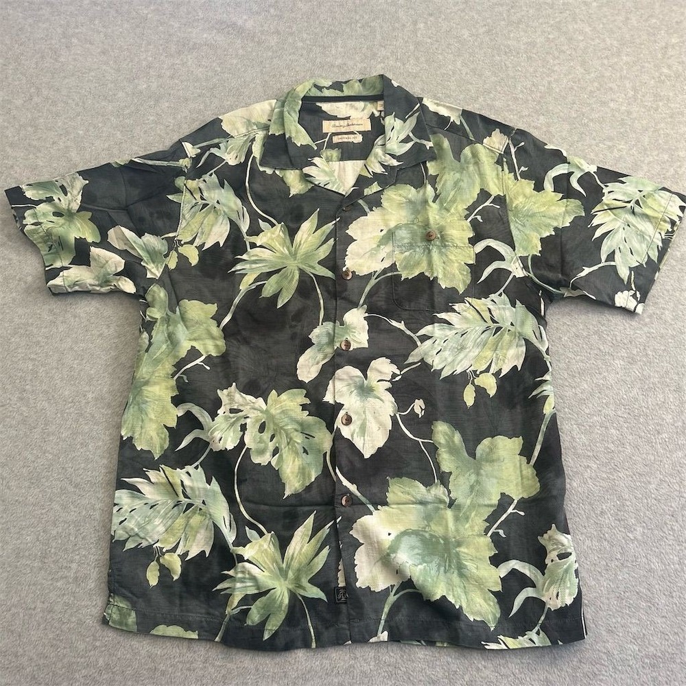 Tommy‎ Bahama Shirt Men's Large Black Floral Hawaiian Silk Vibrant